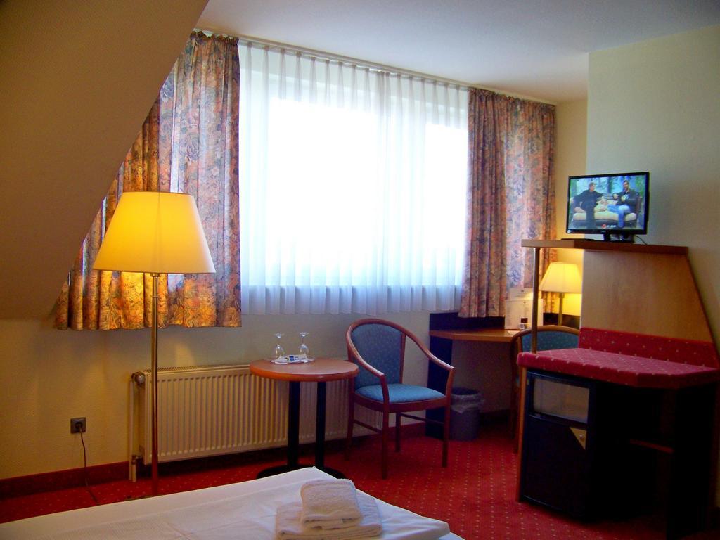 Hotel Amadeus Royal Berlin Honow Экстерьер фото